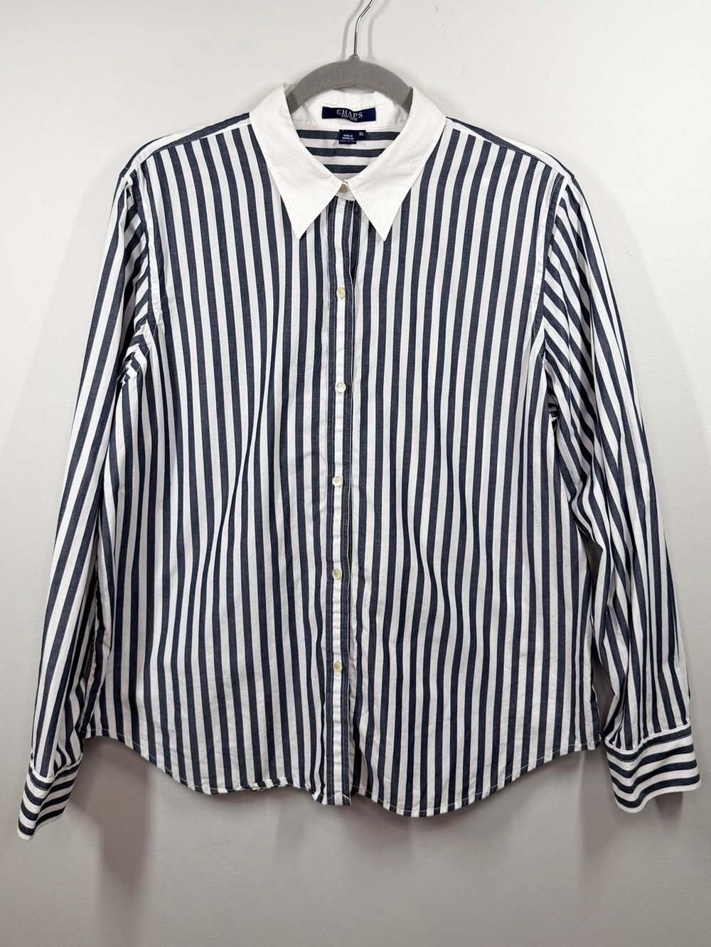 Chaps Women's XL Striped Button Down Shirt NavyWhite Banker Collar Pearl Buttons